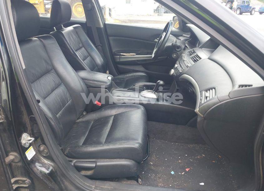 Photo 5 of 2010 Honda Accord 2.4 EX-L (VIN 1HGCP2F89AA180674)