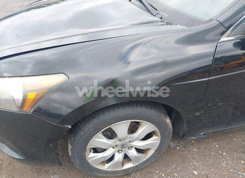Photo 6 of 2010 Honda Accord 2.4 EX-L (VIN 1HGCP2F89AA180674)