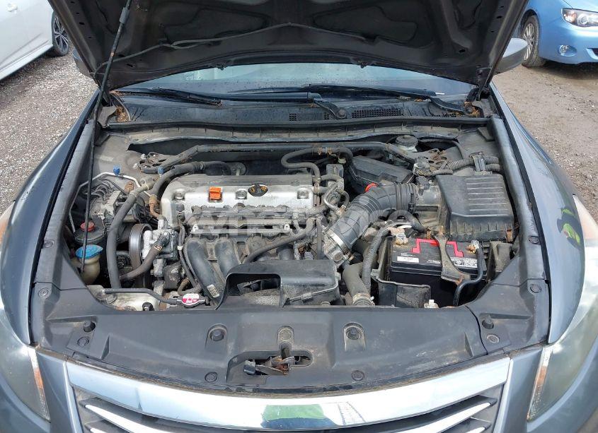 Photo 10 of 2011 Honda Accord 2.4 EX-L (VIN 1HGCP2F89BA013037)