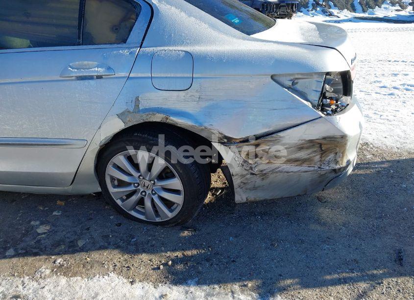 Photo 6 of 2011 Honda Accord 2.4 EX-L (VIN 1HGCP2F89BA034292)