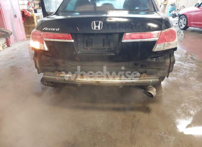 Photo 6 of 2011 Honda Accord 2.4 EX-L (VIN 1HGCP2F89BA100162)