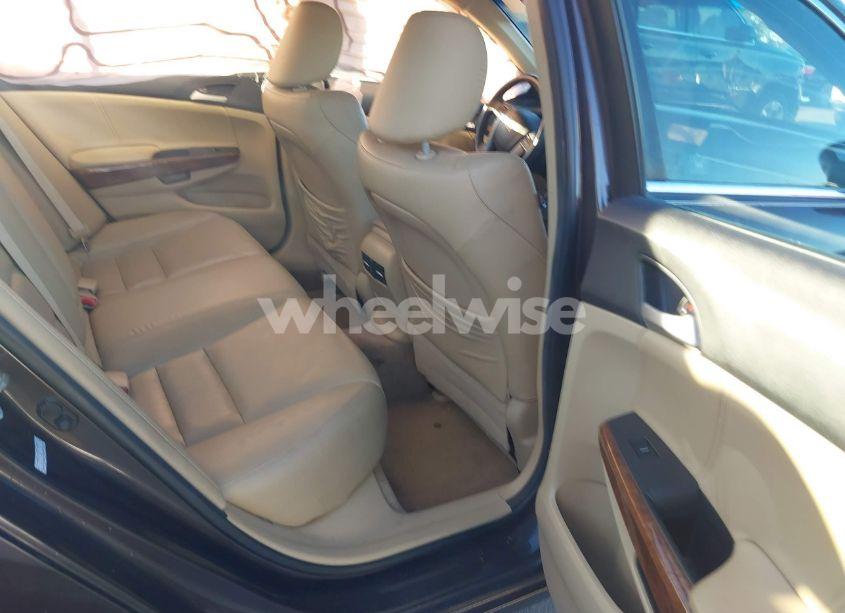 Photo 8 of 2012 Honda Accord EXL (VIN 1HGCP2F89CA032589)