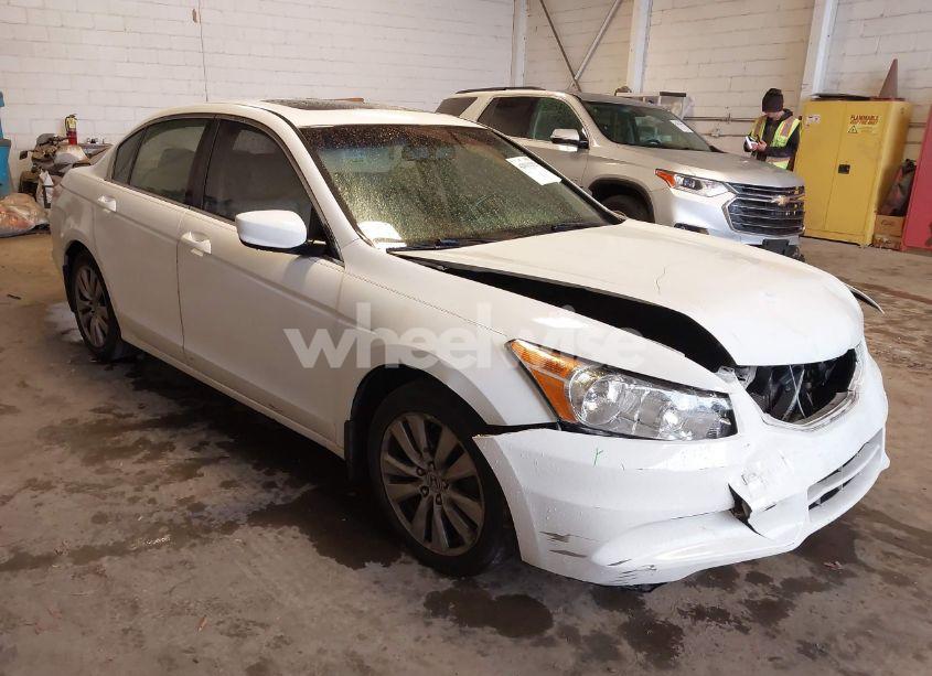 2012 Honda Accord 2.4 EX-L (VIN 1HGCP2F89CA070548) main photo