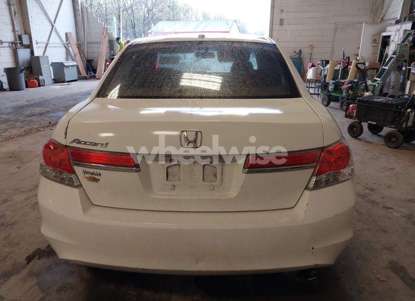 Photo 16 of 2012 Honda Accord 2.4 EX-L (VIN 1HGCP2F89CA070548)