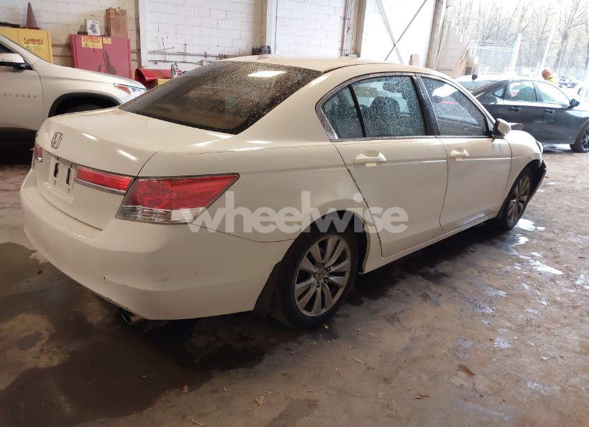 Photo 4 of 2012 Honda Accord 2.4 EX-L (VIN 1HGCP2F89CA070548)