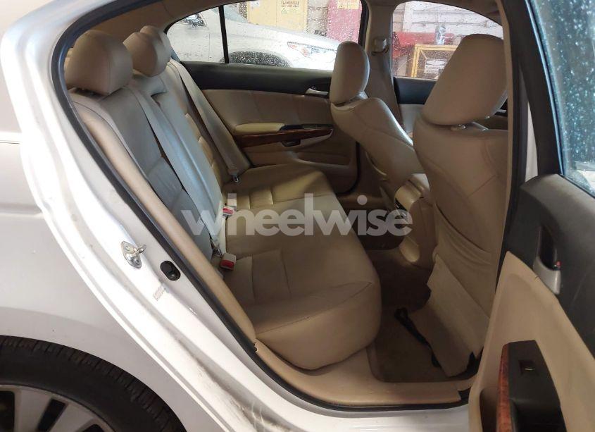 Photo 8 of 2012 Honda Accord 2.4 EX-L (VIN 1HGCP2F89CA070548)