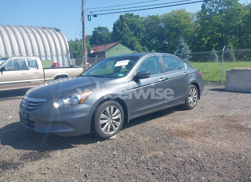 Photo 2 of 2012 Honda Accord 2.4 EX-L (VIN 1HGCP2F89CA082697)