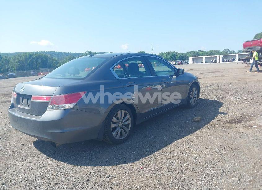 Photo 4 of 2012 Honda Accord 2.4 EX-L (VIN 1HGCP2F89CA082697)