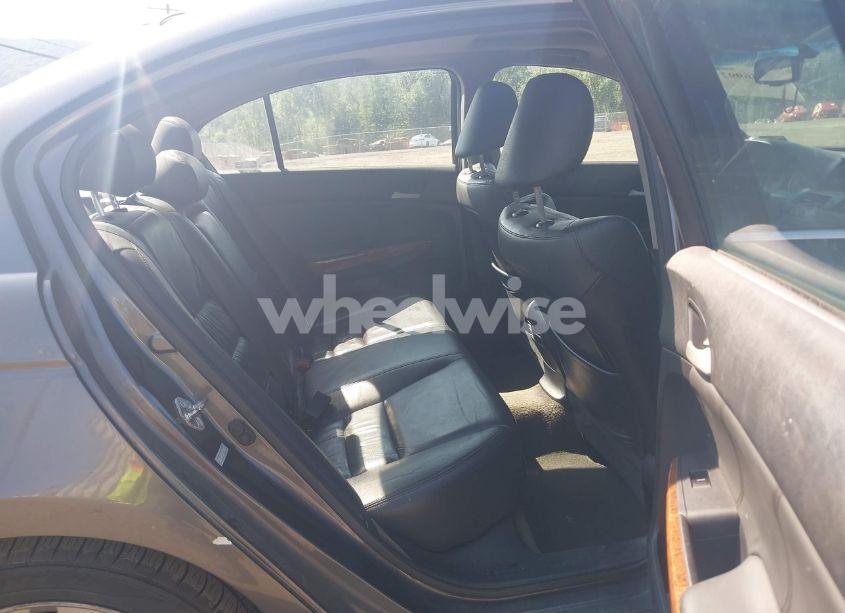 Photo 8 of 2012 Honda Accord 2.4 EX-L (VIN 1HGCP2F89CA082697)