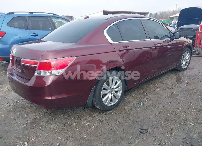 Photo 4 of 2012 Honda Accord 2.4 EX-L (VIN 1HGCP2F89CA137892)