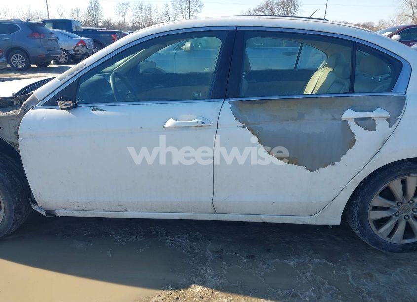 Photo 15 of 2012 Honda Accord 2.4 EX-L (VIN 1HGCP2F89CA169869)