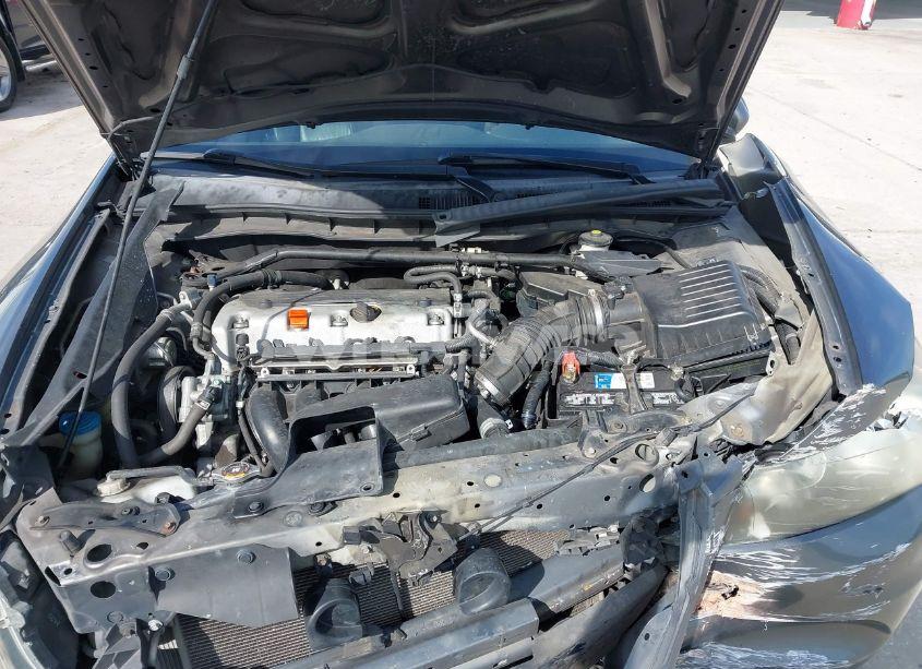 Photo 10 of 2012 Honda Accord 2.4 EX-L (VIN 1HGCP2F89CA198966)