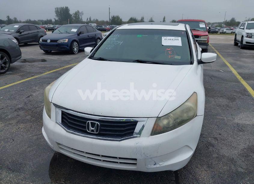 Photo 6 of 2010 Honda Accord 2.4 EX-L (VIN 1HGCP2F8XAA037054)
