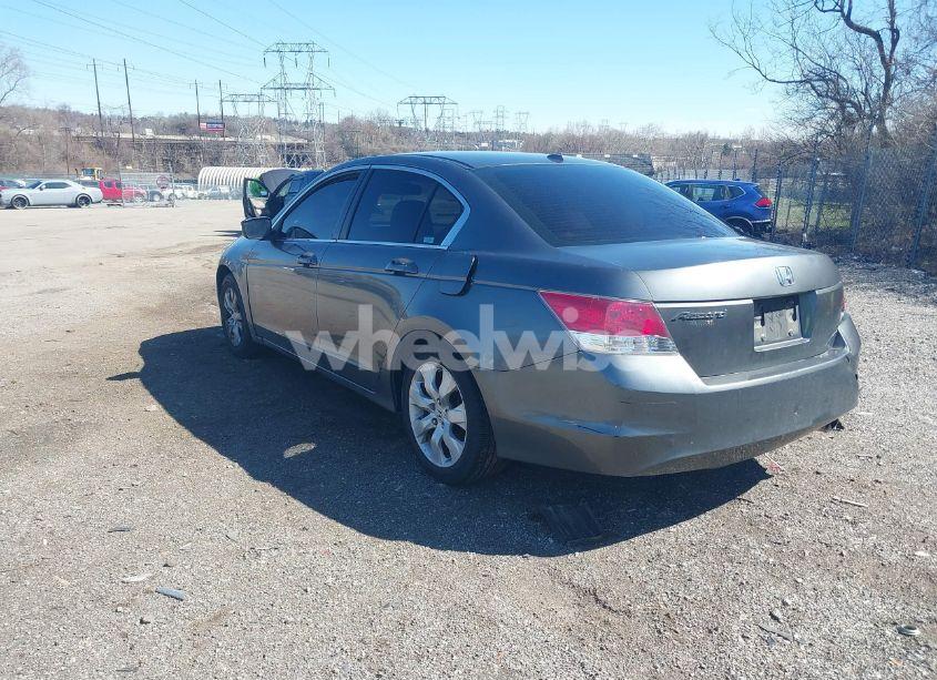 Photo 3 of 2010 Honda Accord SDN 2.4 EX-L/EX-L (VIN 1HGCP2F8XAA066215)