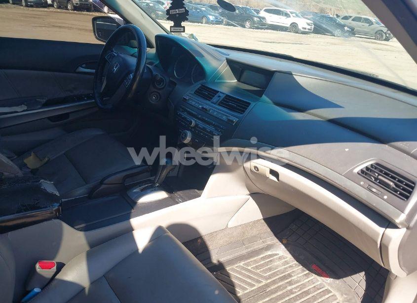 Photo 5 of 2010 Honda Accord SDN 2.4 EX-L/EX-L (VIN 1HGCP2F8XAA066215)