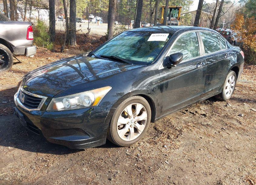 Photo 2 of 2010 Honda Accord 2.4 EX-L (VIN 1HGCP2F8XAA093463)