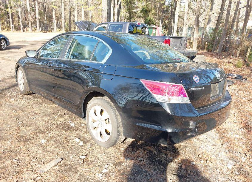 Photo 3 of 2010 Honda Accord 2.4 EX-L (VIN 1HGCP2F8XAA093463)
