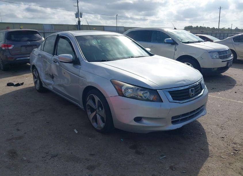 2010 Honda Accord 2.4 EX-L (VIN 1HGCP2F8XAA103960) main photo