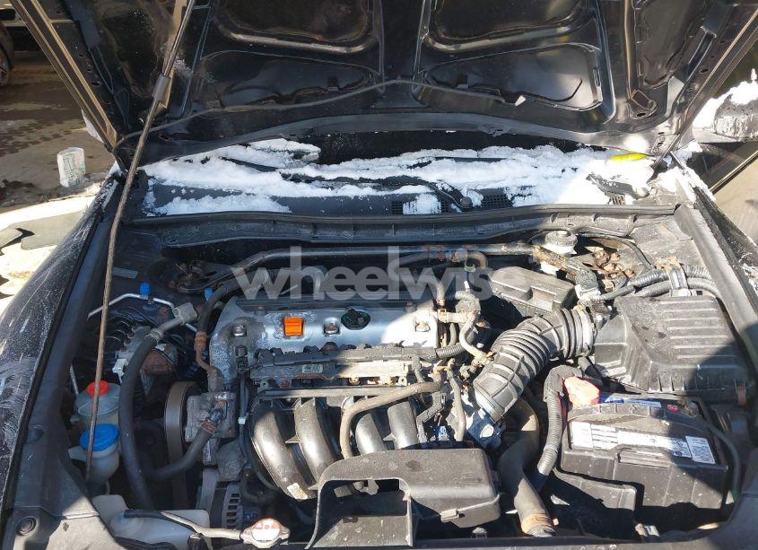 Photo 10 of 2010 Honda Accord 2.4 EX-L (VIN 1HGCP2F8XAA115736)