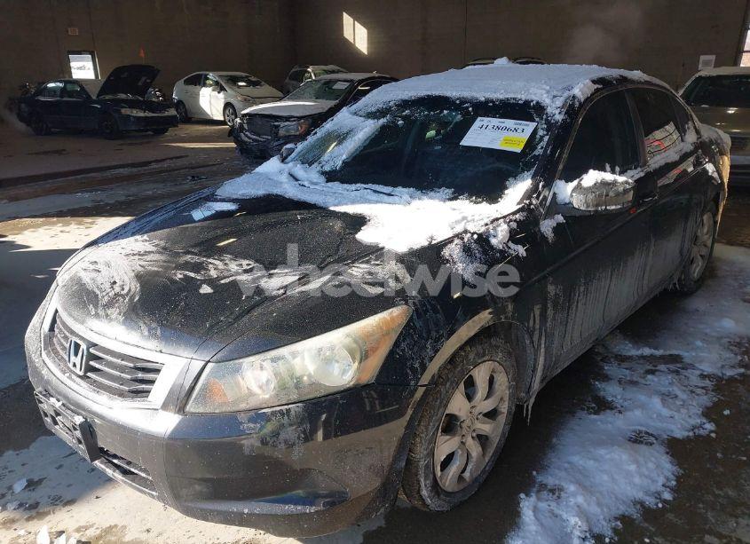 Photo 2 of 2010 Honda Accord 2.4 EX-L (VIN 1HGCP2F8XAA115736)