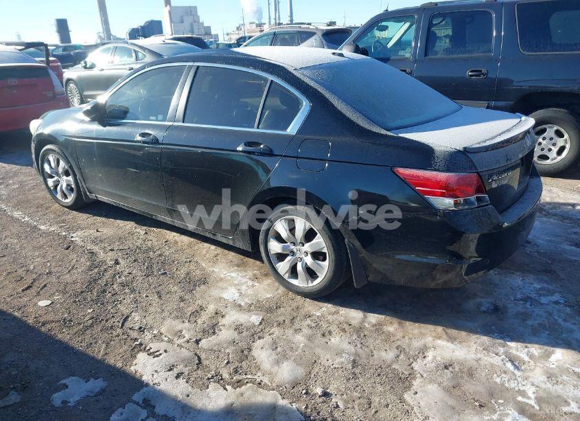 Photo 3 of 2010 Honda Accord 2.4 EX-L (VIN 1HGCP2F8XAA127952)