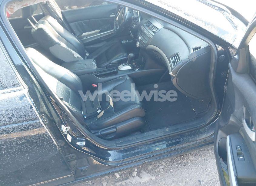 Photo 5 of 2010 Honda Accord 2.4 EX-L (VIN 1HGCP2F8XAA127952)