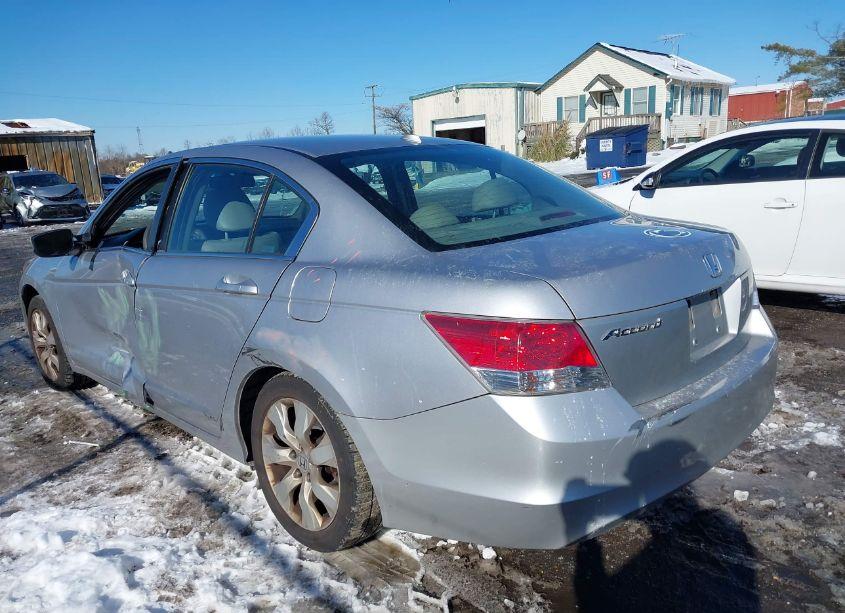 Photo 3 of 2010 Honda Accord 2.4 EX-L (VIN 1HGCP2F8XAA134013)