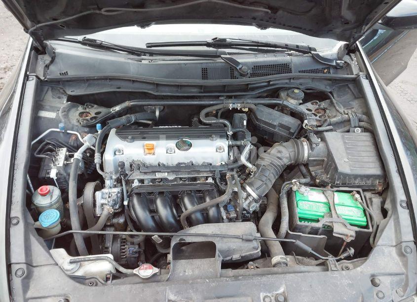 Photo 10 of 2010 Honda Accord 2.4 EX-L (VIN 1HGCP2F8XAA152463)