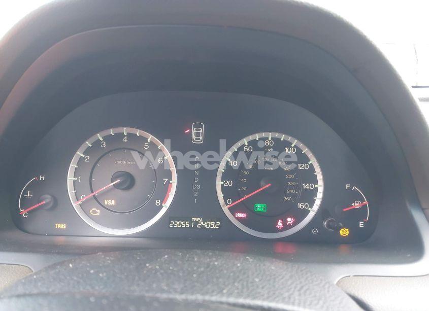 Photo 7 of 2010 Honda Accord 2.4 EX-L (VIN 1HGCP2F8XAA152463)