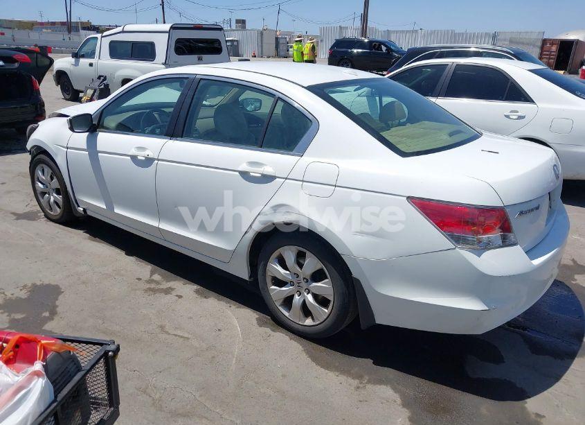Photo 3 of 2010 Honda Accord 2.4 EX-L (VIN 1HGCP2F8XAA156013)