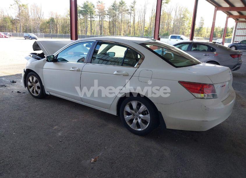 Photo 3 of 2010 Honda Accord 2.4 EX-L (VIN 1HGCP2F8XAA159218)