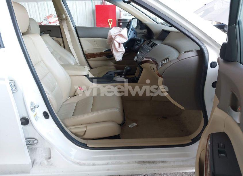 Photo 5 of 2010 Honda Accord 2.4 EX-L (VIN 1HGCP2F8XAA159218)