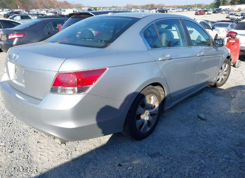 Photo 4 of 2010 Honda Accord 2.4 EX-L (VIN 1HGCP2F8XAA190761)
