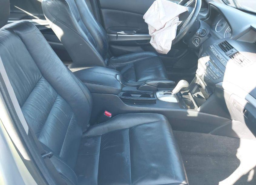Photo 5 of 2010 Honda Accord 2.4 EX-L (VIN 1HGCP2F8XAA190761)