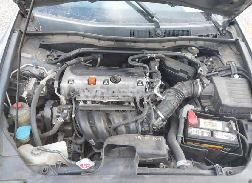 Photo 10 of 2011 Honda Accord 2.4 EX-L (VIN 1HGCP2F8XBA004718)