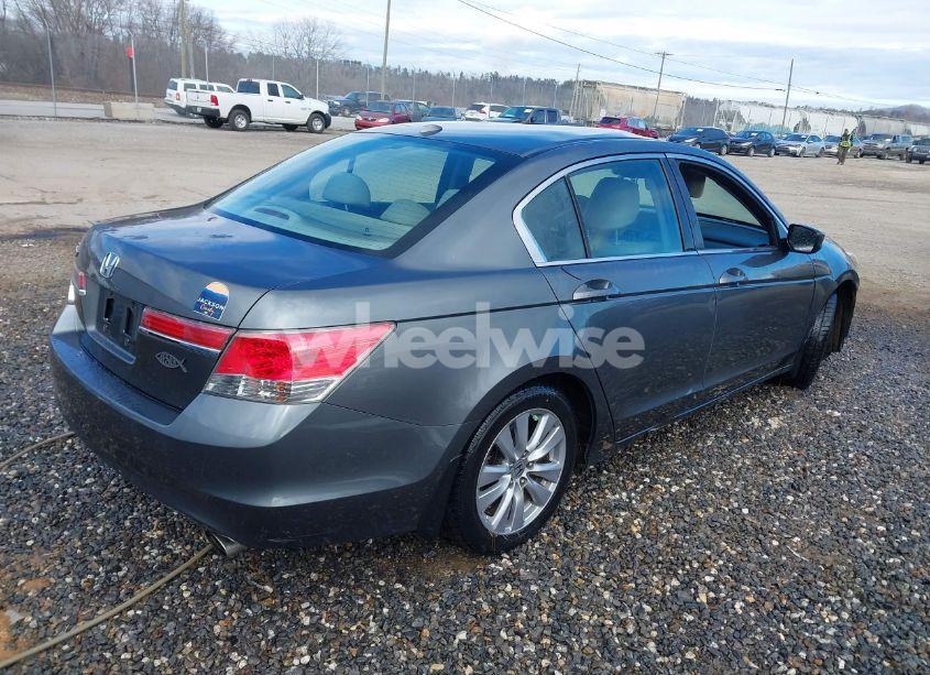 Photo 4 of 2011 Honda Accord 2.4 EX-L (VIN 1HGCP2F8XBA004718)