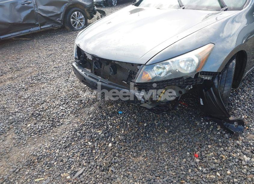 Photo 6 of 2011 Honda Accord 2.4 EX-L (VIN 1HGCP2F8XBA004718)