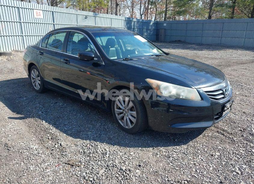 2011 Honda Accord 2.4 EX-L (VIN 1HGCP2F8XBA011667) main photo