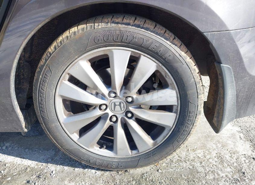 Photo 12 of 2011 Honda Accord 2.4 EX-L (VIN 1HGCP2F8XBA026959)