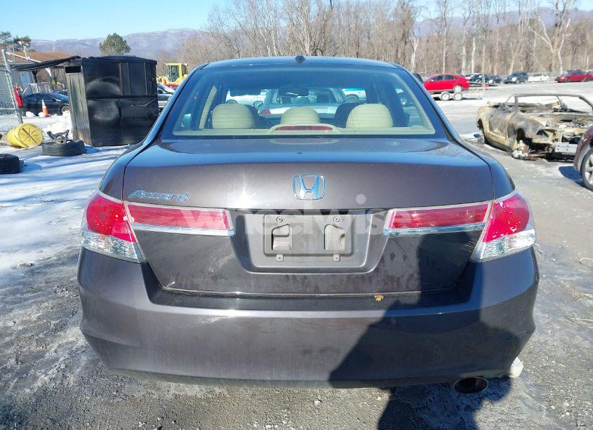 Photo 17 of 2011 Honda Accord 2.4 EX-L (VIN 1HGCP2F8XBA026959)