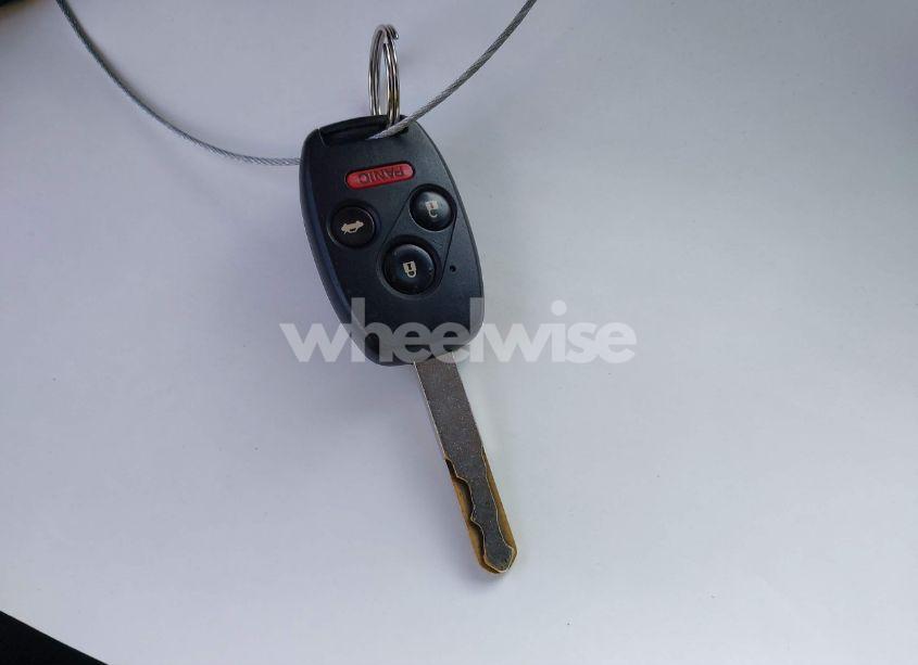 Photo 11 of 2011 Honda Accord 2.4 EX-L (VIN 1HGCP2F8XBA032566)