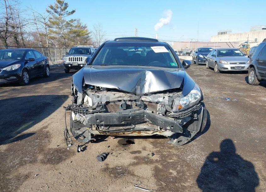 Photo 6 of 2011 Honda Accord 2.4 EX-L (VIN 1HGCP2F8XBA032566)