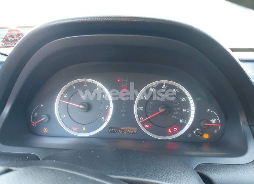 Photo 7 of 2011 Honda Accord 2.4 EX-L (VIN 1HGCP2F8XBA032566)