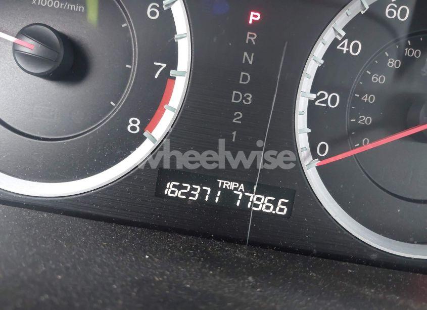 Photo 15 of 2011 Honda Accord 2.4 EX-L (VIN 1HGCP2F8XBA036374)