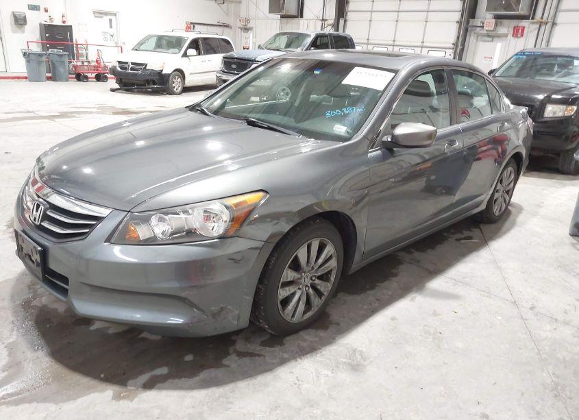 Photo 2 of 2011 Honda Accord 2.4 EX-L (VIN 1HGCP2F8XBA060545)