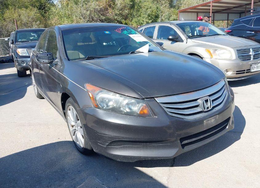 2011 Honda Accord 2.4 EX-L (VIN 1HGCP2F8XBA077149) main photo