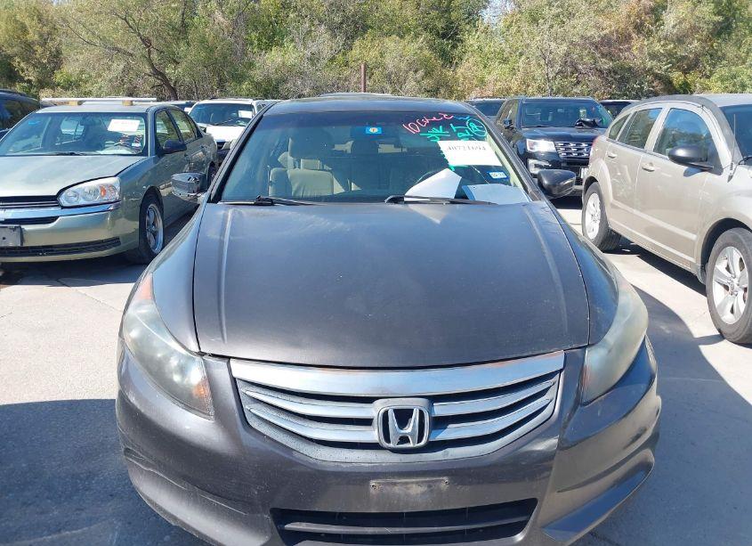 Photo 11 of 2011 Honda Accord 2.4 EX-L (VIN 1HGCP2F8XBA077149)