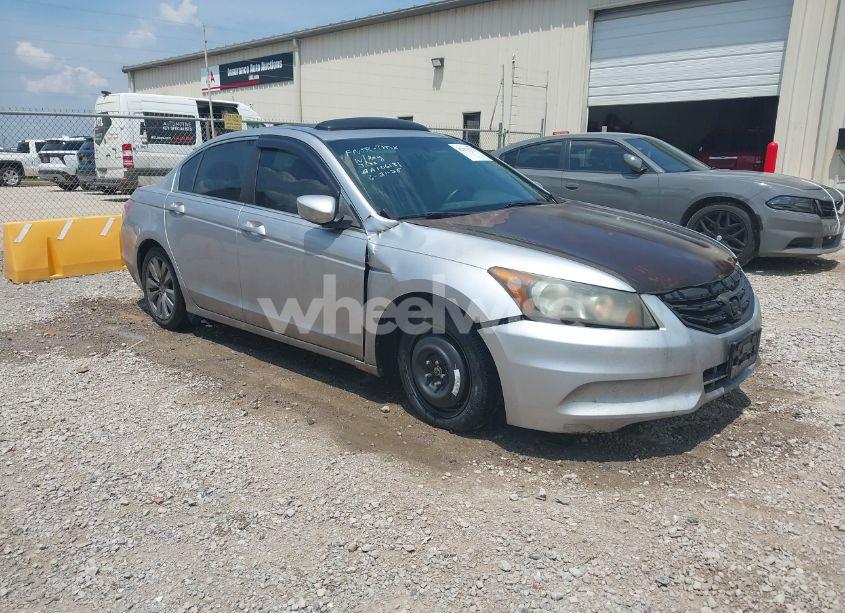 2011 Honda Accord 2.4 EX-L (VIN 1HGCP2F8XBA106181) main photo