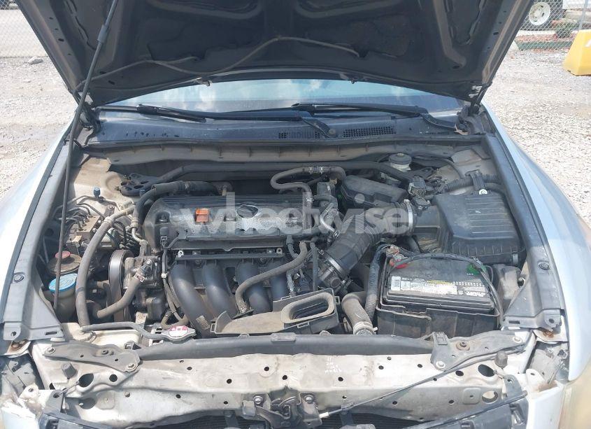 Photo 10 of 2011 Honda Accord 2.4 EX-L (VIN 1HGCP2F8XBA106181)