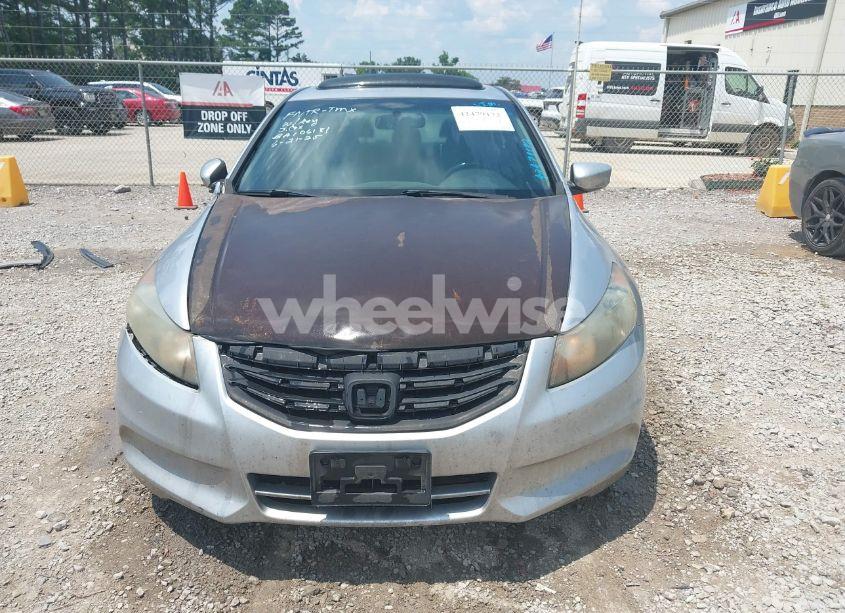 Photo 12 of 2011 Honda Accord 2.4 EX-L (VIN 1HGCP2F8XBA106181)